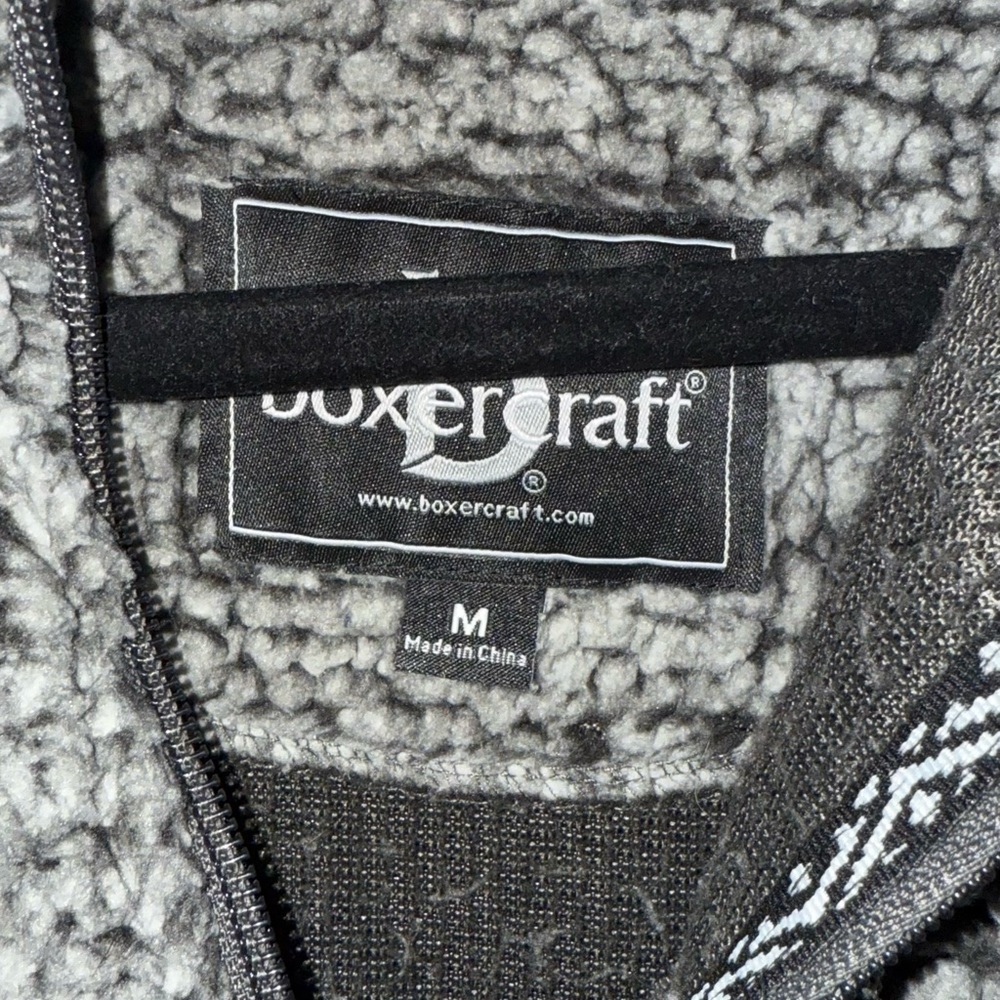 Cal fuzzy half zip sweater Size Medium